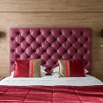 Royal Garden Champs-élysées Hotel 4*