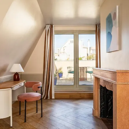 Hotel Royal Garden Champs-elysees Paris