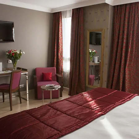 Royal Garden Champs-elysees Paris