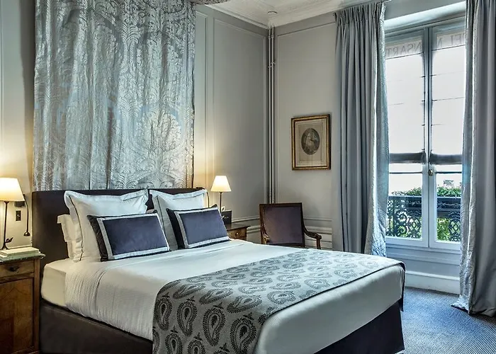 Szálloda Royal Garden Champs-elysees 4*