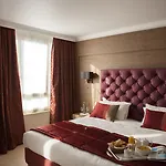 Royal Garden Champs-elysees 4*