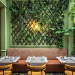 Royal Garden Champs-elysees 4* Parijs