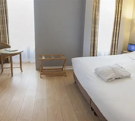 Hotel Royal Garden Champs-élysées París