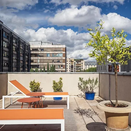 Royal Garden Champs-elysees 4* Paris