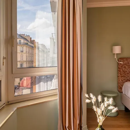 Royal Garden Champs-élysées