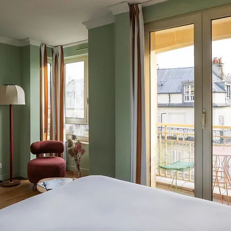 Hotel Royal Garden Champs-elysees Paris