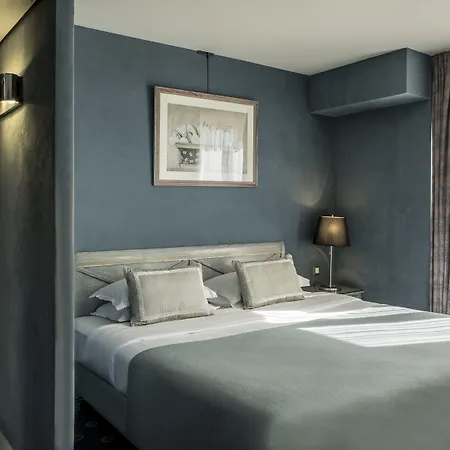 Hotel Royal Garden Champs-elysees