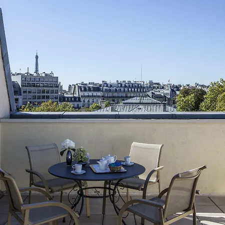 Hotel Royal Garden Champs-elysees