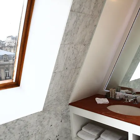 Royal Garden Champs-élysées Hotel París