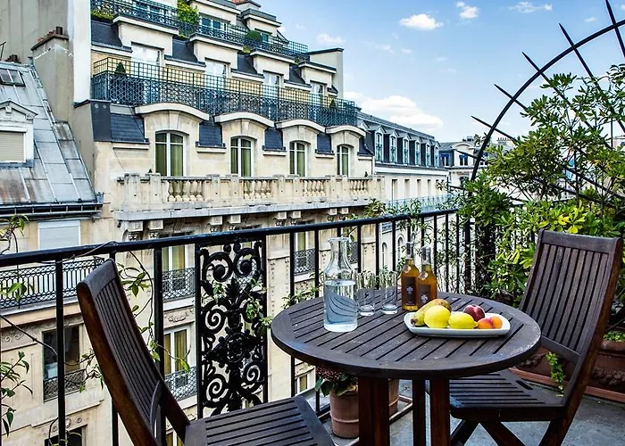 Royal Garden Champs-elysees