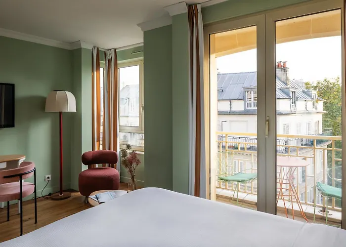 Hotel Royal Garden Champs-elysees Paryż