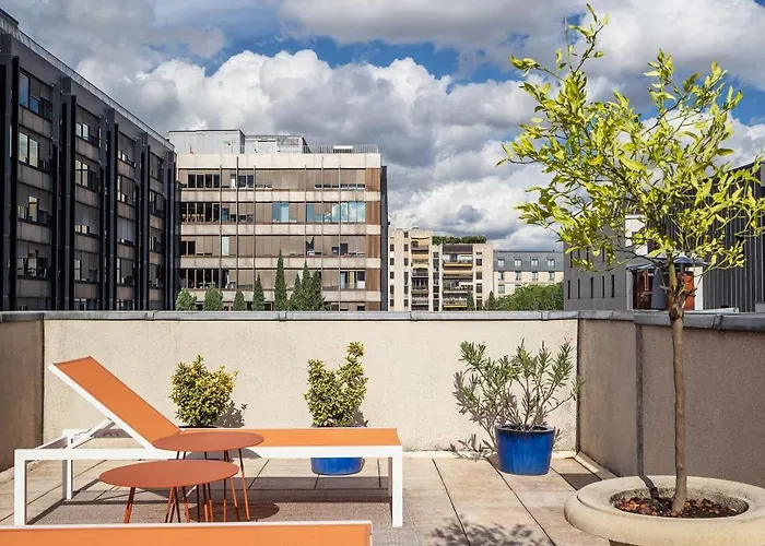 Royal Garden Champs-elysees