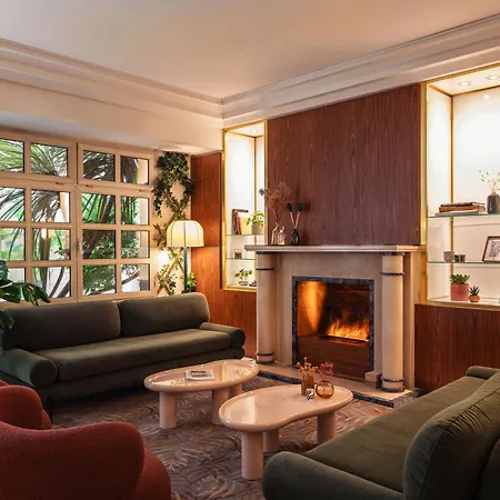 Royal Garden Champs-elysees 4*