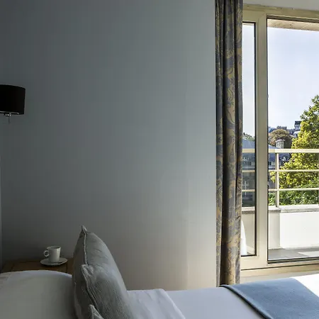 Royal Garden Champs-elysees Otel Paris