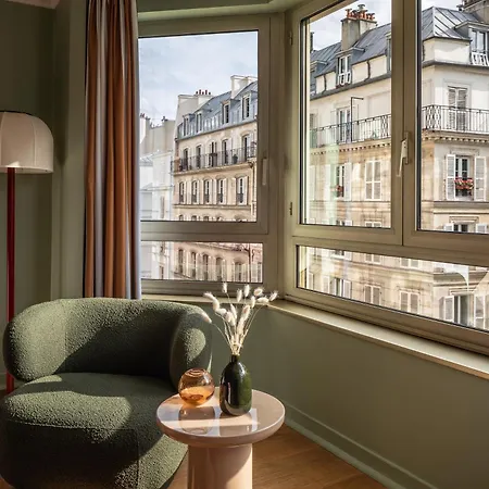 Otel Royal Garden Champs-elysees Paris